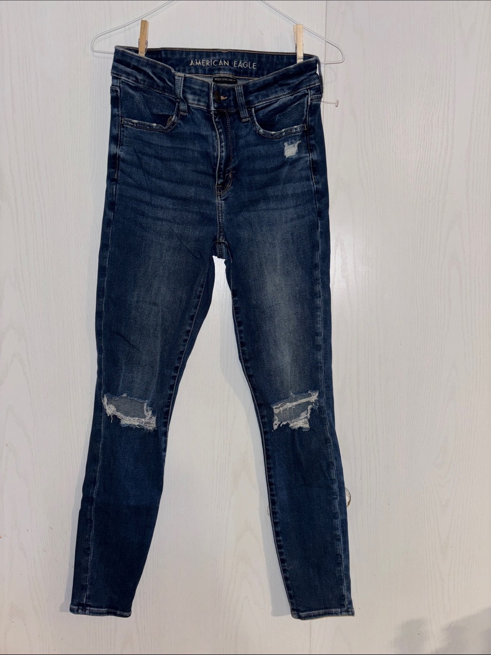 American Eagle Outfitters Dark Blue Distressed Skinny Jeans
